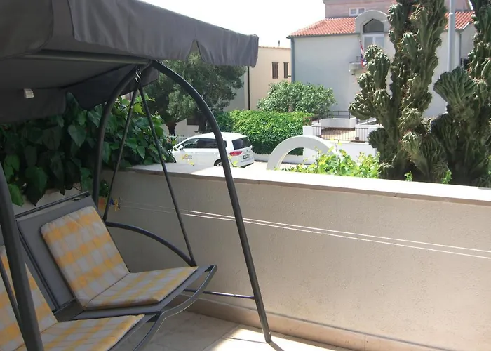Jarak Makarska